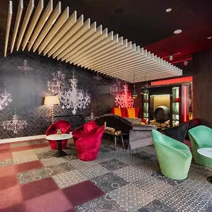 **** Hotell Ikonik Parlament Ungern